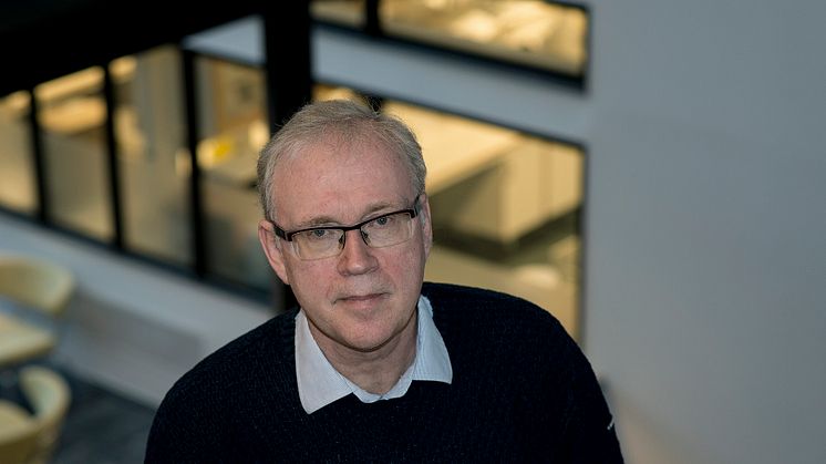 Professor Peter Thomsen.jpeg