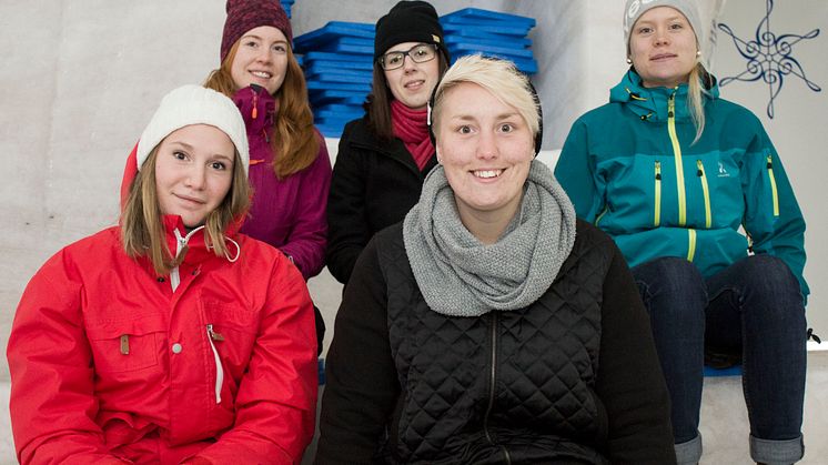 Mäter akustik vid Ice Music