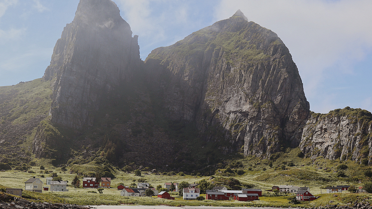 Sanna, Træna