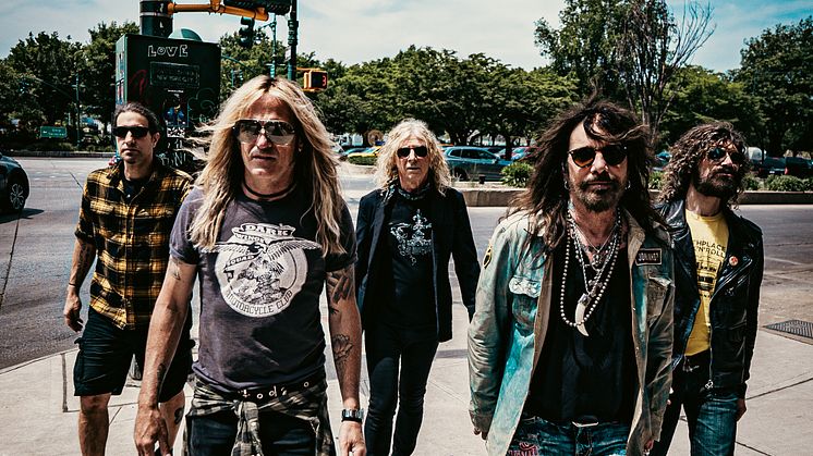 THE DEAD DAISIES - PHOTO CREDIT DAVID PEAR
