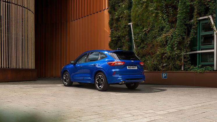 2023 FORD KUGA ST-LINE (5)