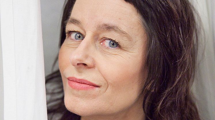Anna Charlotta Gunnarson och Hello Saferide i ny programserie på Stora Teatern