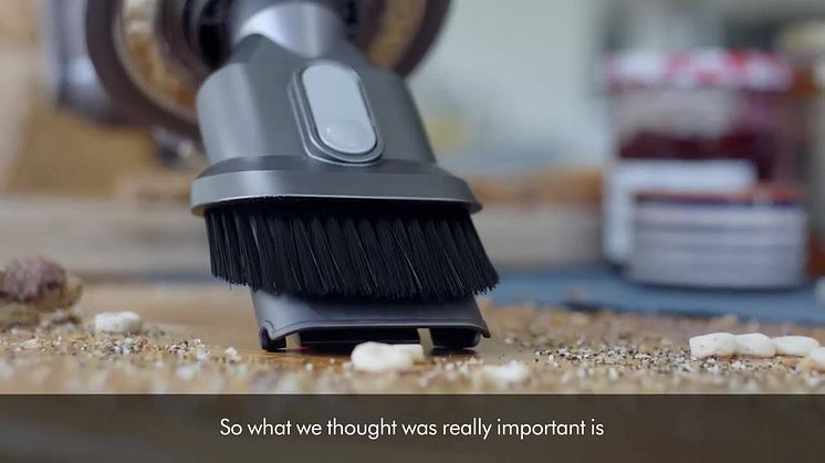 James Dyson talks about Dyson Cyclone v10 - Battery