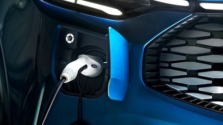 Ford E-Transit Custom 2022 (2)