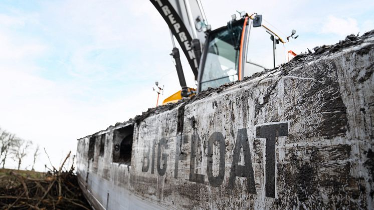 Volvo EC220E LR Big Float