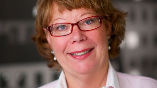 Christina Elffors-Sjödin (M): Lägre avgift för förmedling av bostäder hos Bostadsförmedlingen