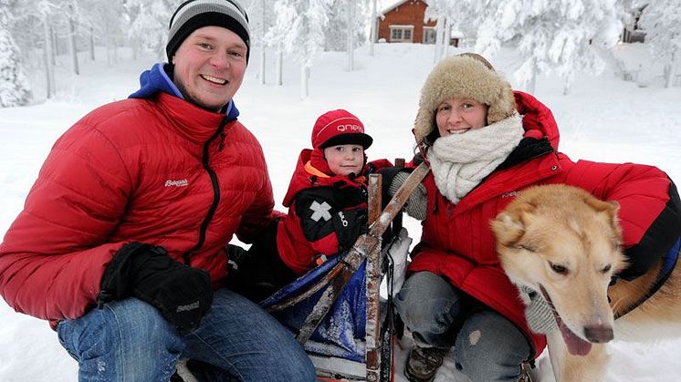 Johan Väisänen, Tilda Väisänen, Sara Ljunggren och Hot