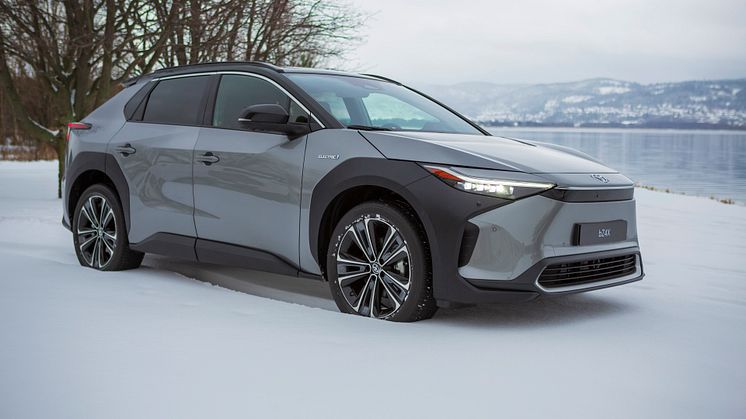 Toyota bZ4X besøker Nordvik
