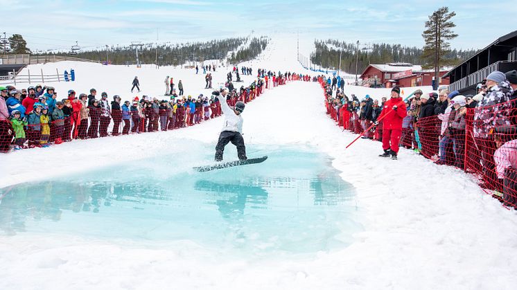 Stöten i Sälen - Det årliga poolracet under avslutningshelgen Grande Finale 2023