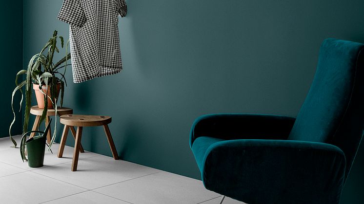 Nå blir de grønne nyansene hakket dypere og mer omsluttende. Den nye, mørkere blågrønne Dark Teal er en av de vakre, nye fargene som presenteres.