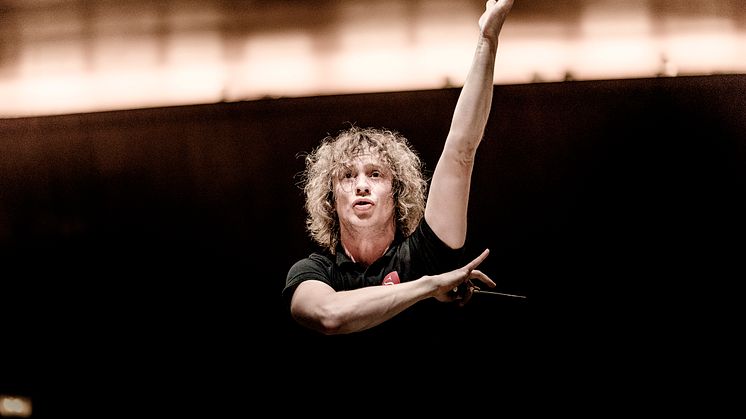 Santtu-Matias Rouvali, foto Marco Borggreve.