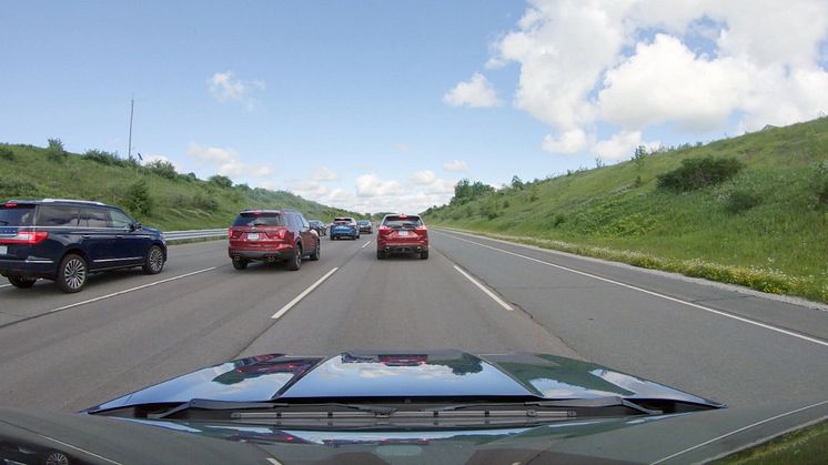 Phantomstaus treten auf, wenn Autofahrer bremsen und eine Kettenreaktion auslösen, die den rückwärtigen Verkehr zum Stillstand bringt