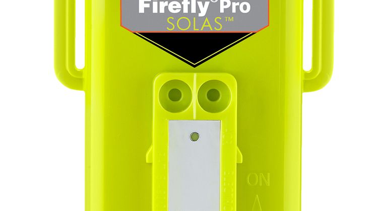 Hi-res image - ACR Electronics - ACR Electronics Firefly PRO emergency strobe light