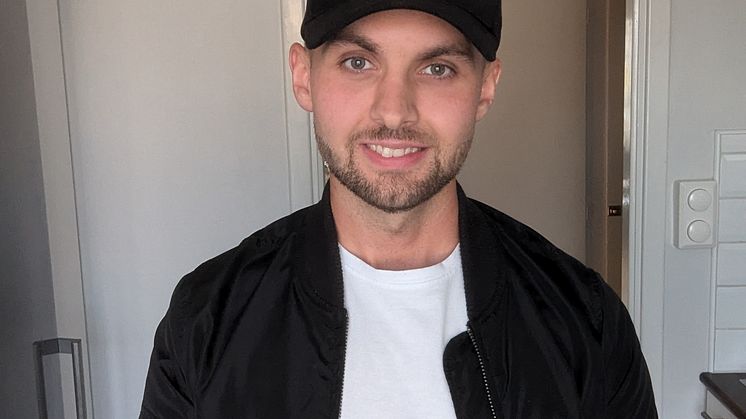 Robin Bengtsson, livsmedelsmikrobiolog på Spendrups mottar Stora Franz Heiss-stipendiet.