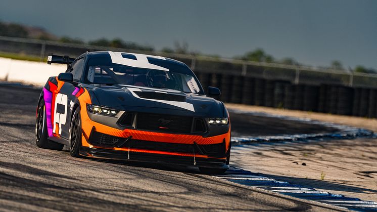 2023 Ford_Mustang GT4 (30)