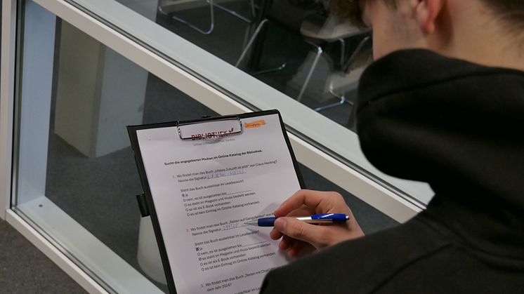 Zukunftstag 2025 an der Universität Vechta | Schülerinnen und Schüler erkunden unterschiedliche Berufsfelder an der Hochschule