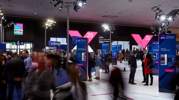 Rittal på Hannovermässan (HMI): affärsmöjligheter genom en ny generation av kompakta kapslingar, digitala processer och skräddarsydd infrastruktur.