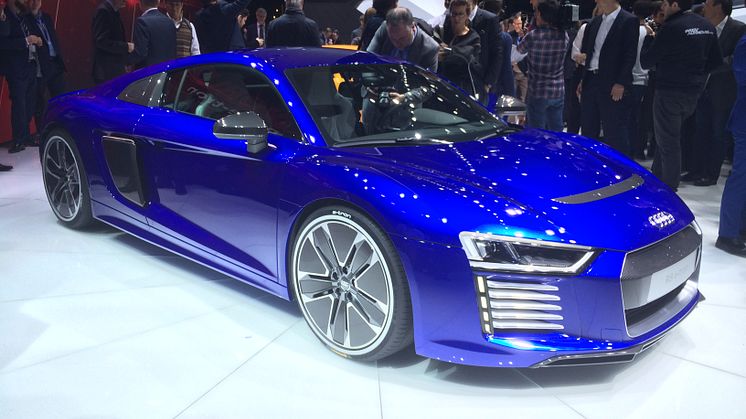 Audi R8 e-tron præsenteret på Geneve Motor Show 2015