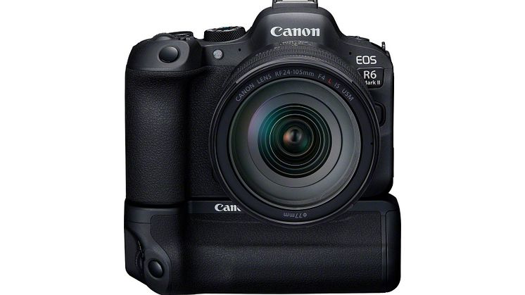 23_EOS R6 MarkII_Front_RF24-105F4L_BG-R10[1]