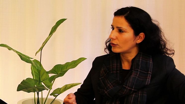 Utvalda Eldsjälar i fokus när fotografen och författaren Sanna Sjöswärd ger ut ny bok på förlaget Bladh by Bladh och ställer ut på bokmässan. Intervju av Lisa Ekenberg.