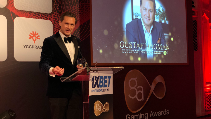 Gustaf Hagman, CEO at LeoVegas received the award Outstanding Contributions for the gaming industry.