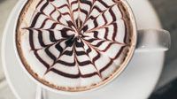 Vill du åka på semester eller ta en latte om dagen?