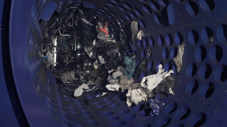 Trumsikt används för att sortera ut avfallet i olika storlekar. Foto: Stockholm Exergi