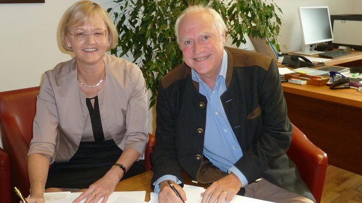 Bayernwerk und Markt Pöttmes verlängern Partnerschaft bei der Stromversorgung 