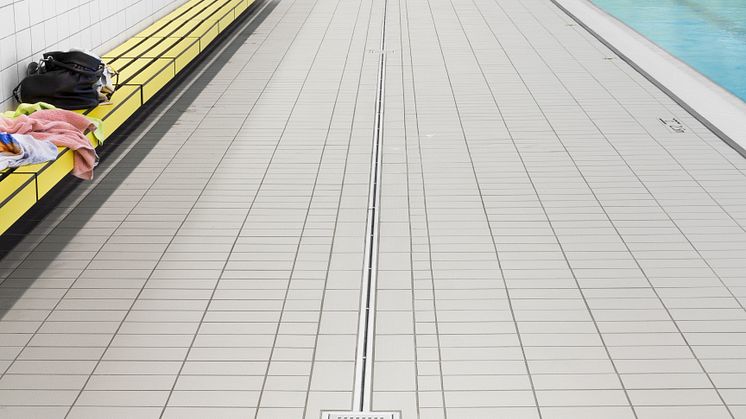 Rostfri linjeavvattning simhall Blucher.jpg