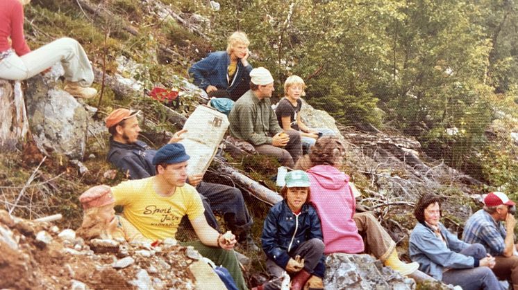 Klövsjö 50: Vila och fika vid byggnation backe Klövsjö 1972