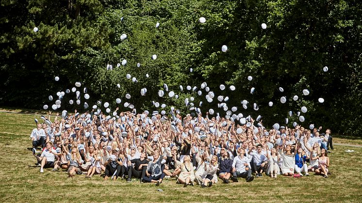 289 HHX studenter klar til fremtiden. 