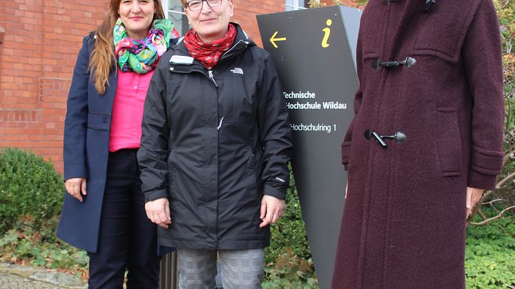 Abgeordnete von Bund und Land auf Informationsbesuch an der TH Wildau