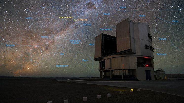 Very Large Telescope (VLT) vid Paranal Observatory i Chiles Atacamaöknen. VLT:s instrumentering har anpassats med bland annat en diamantkoronagraf för att kunna söka efter planeter i trippelstjärnsystemet Alfa Centauri. Foto: Yurij Beletsky(LCO)/ESO