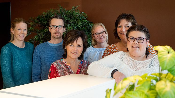 Bak venstre; Martine Linnestad, prosjektleder Höegh EIendom, Richard Wold, BPA, Heidi Josephson, BPA, Else-Kristin Andersen, BPA, Foran fra venstre: Wenche Grønsveen, Ecura, Katrine Balch-Barth, BPA