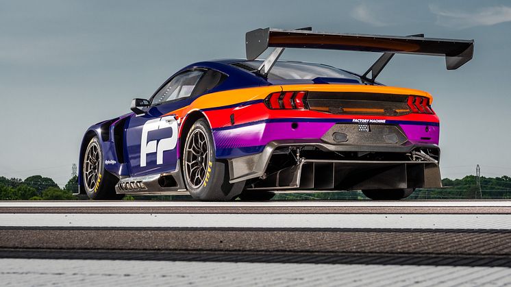 Ford Mustang GT3  2023 (7)