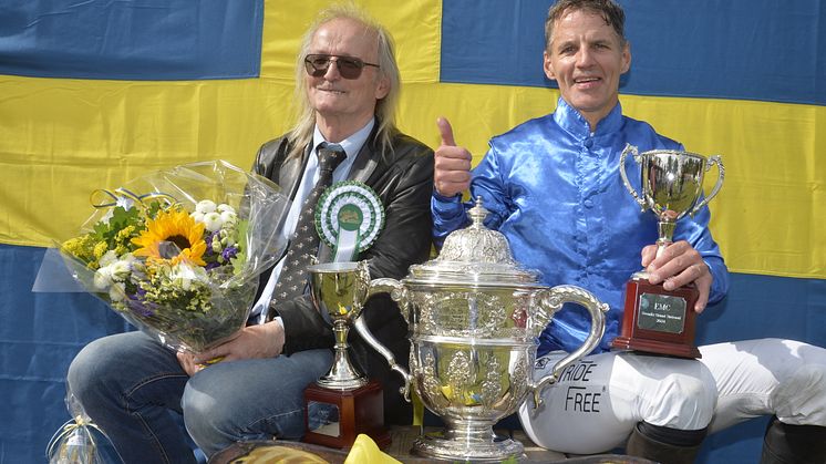 Prisutdelning i EMC Svenskt Grand National 2024