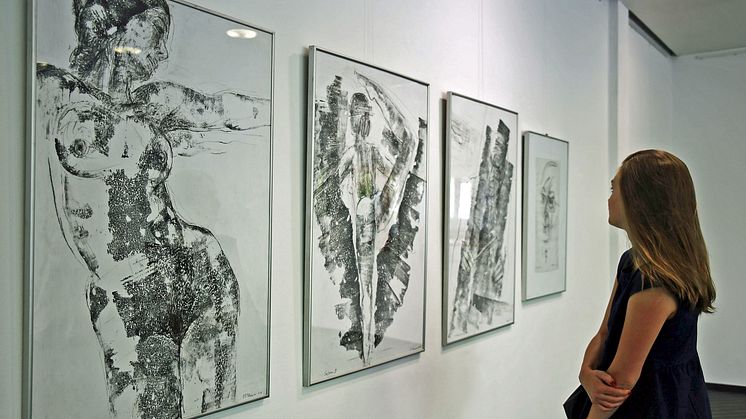 Galerie Hotel Leipziger Hof - Matthias Klemm - Bilder mit Walzen © Theresa Detemple