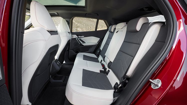 BMW iX2 xDrive30