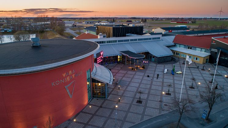 Vara Konserthus och Sparbanken Blackbox Exteriör 2022 Foto: Strandroths fotografi