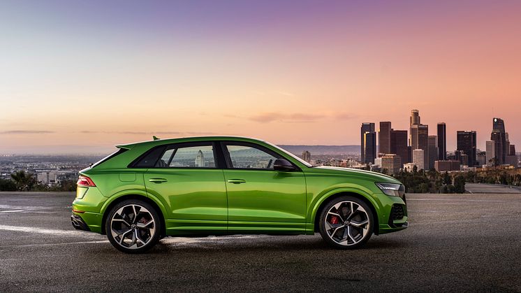 Audi RS Q8 (Javagrøn)