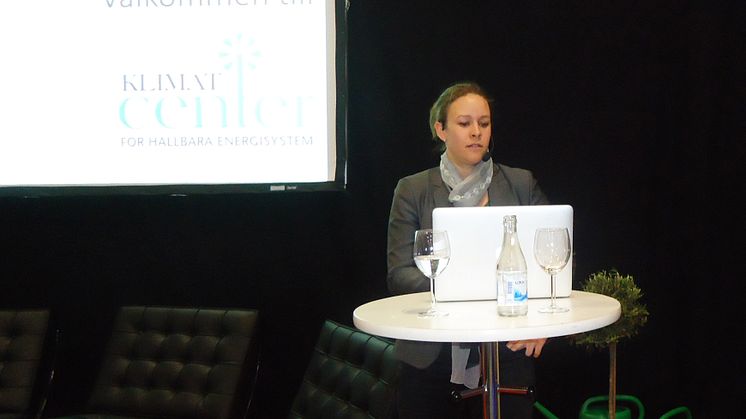 Maria Wetterstrand talar vid invigningen av KlimatCenter