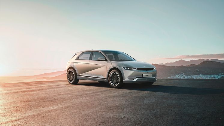 Hyundai släpper första svenska priserna på helt nya IONIQ 5.