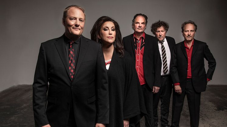 Weeping Willows och Lisa Nilsson inleder julturné i Helsingborg Arena 