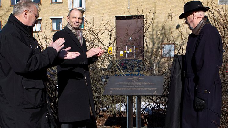 MFF platta avtäckt