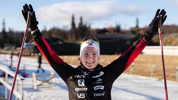 NY VM-DRONNING? Marte Olsbu Røiseland leder verdenscupen for kvinner. Nå er hun klar for skiskytter-VM 2021.
