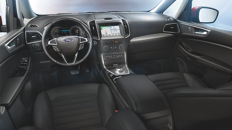 2018_FORD_S-MAX_Galaxy__09