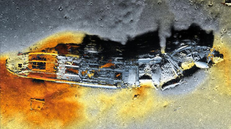 HISAS 1032 Synthetic Aperture Sonar image of a shipwreck collected by a HUGIN AUV System