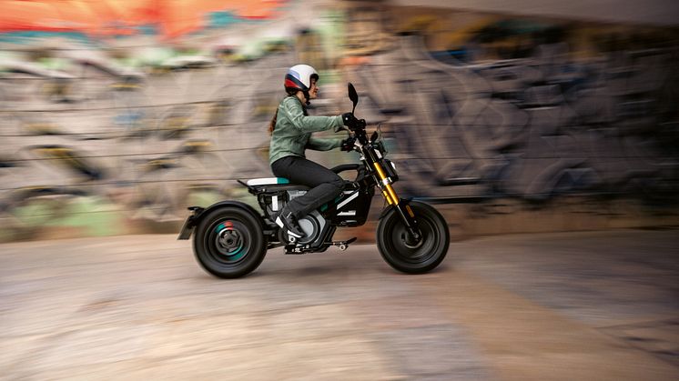 Helt nye BMW CE 02