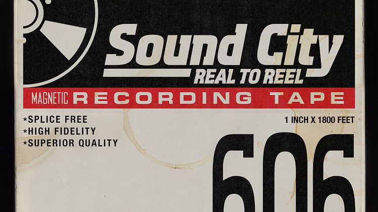 Foo Fighters Dave Grohl gör debut som filmregissör med dokumentären ”Sound City” 