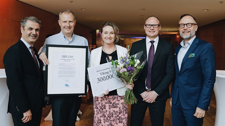 Näringsminister Ibrahim Baylan, Kasper Madsen, vd Viking Malt, Malin Andersson, försäljningschef Viking Malt, Björn Hellman, vd Livsmedelsföretagen och Fredrik Fexe, vice vd Business Sweden